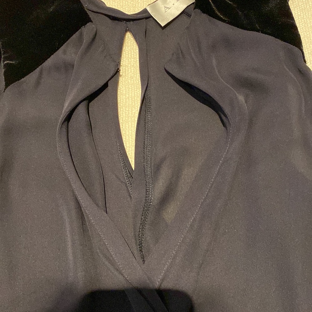 Navy Blouse - image 4